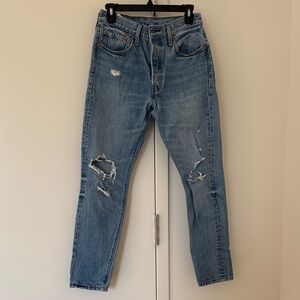 Levi's Women’s 501 Skinny Distressed Mid Blue